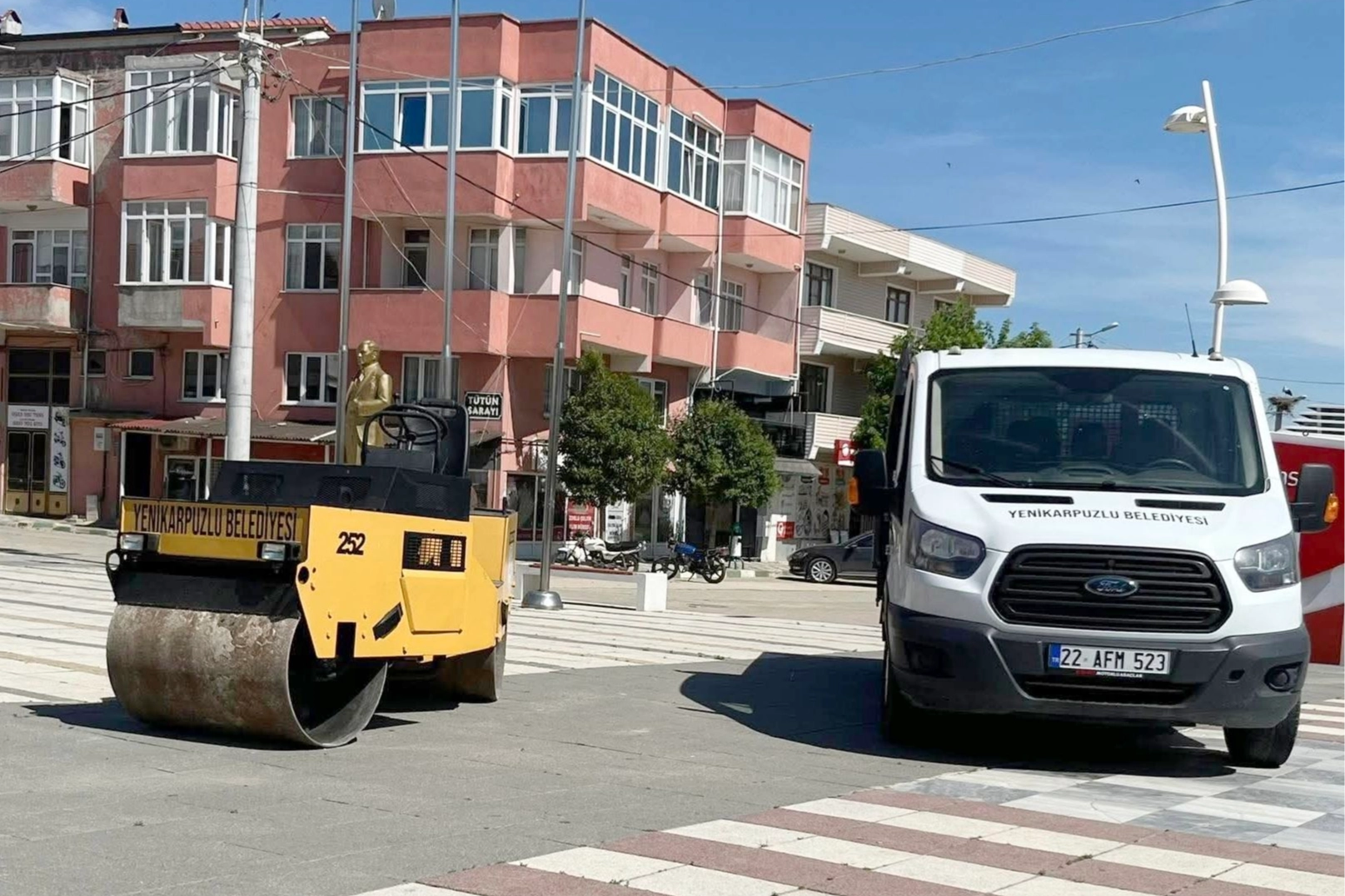 Yenikarpuzlu’ya araç yatırımıyla hizmet gücü artıyor