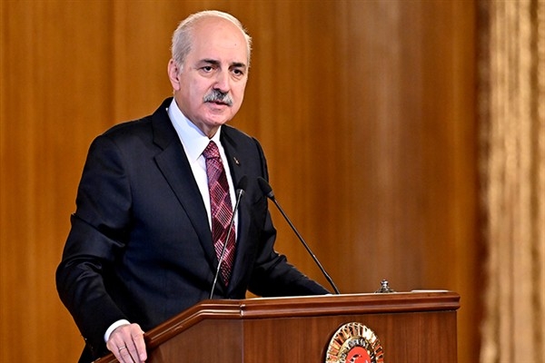 Kurtulmuş, İsveç’teki Süryani toplumu temsilcileriyle bir araya geldi