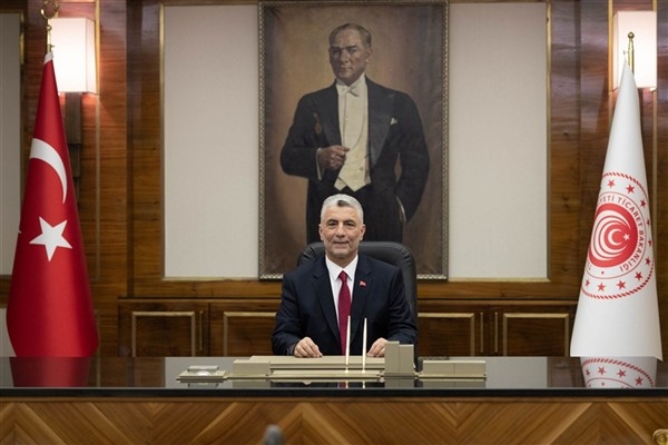 Bakan Bolat, MGK Genel Sekreteri Memiş ile bir araya geldi