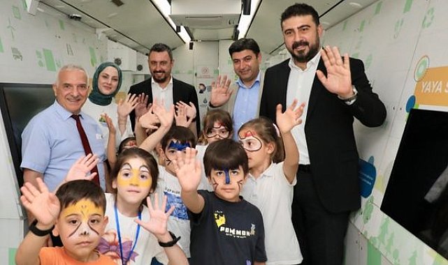 İETT’den öğrencilere geri dönüşüm ve sürdürülebilir ulaşım desteği